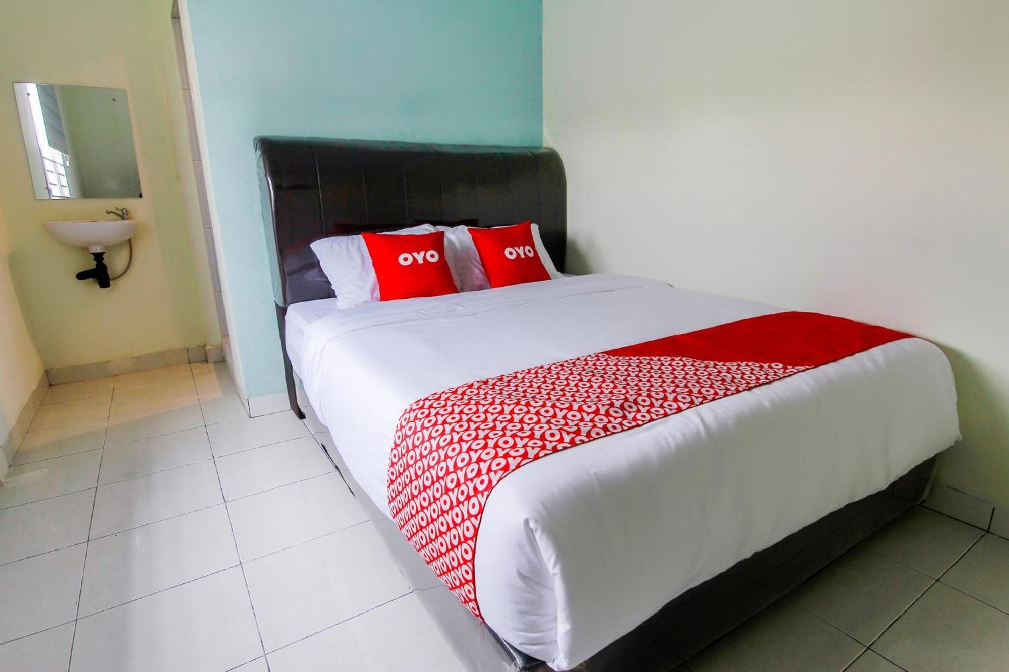 Hotel Oyo 3493 Nami House Medan Exteriér fotografie